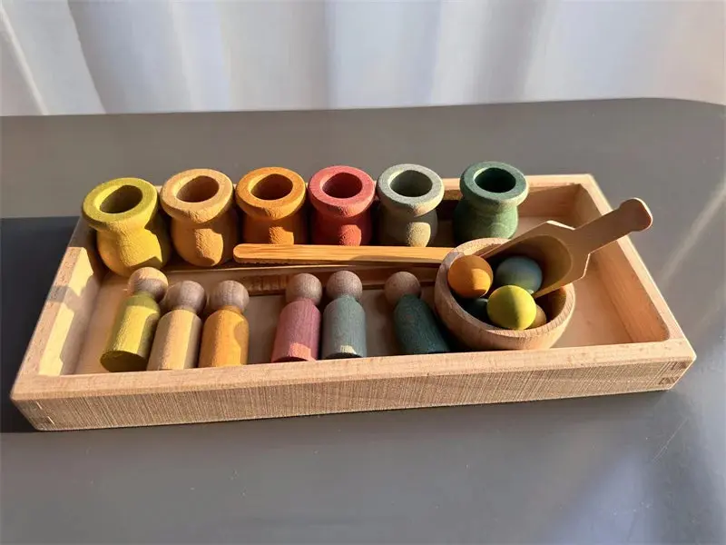 Jouet de tri Montessori en bois – Couleurs, motricité et découverte