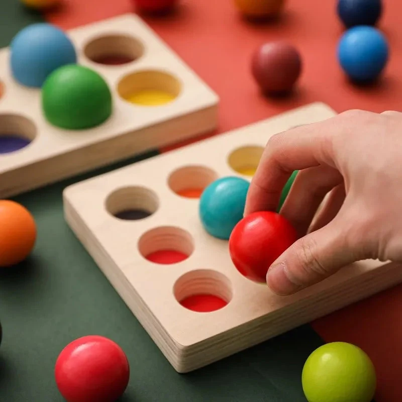 Boules arc-en-ciel sensorielles pour bébé et enfant
