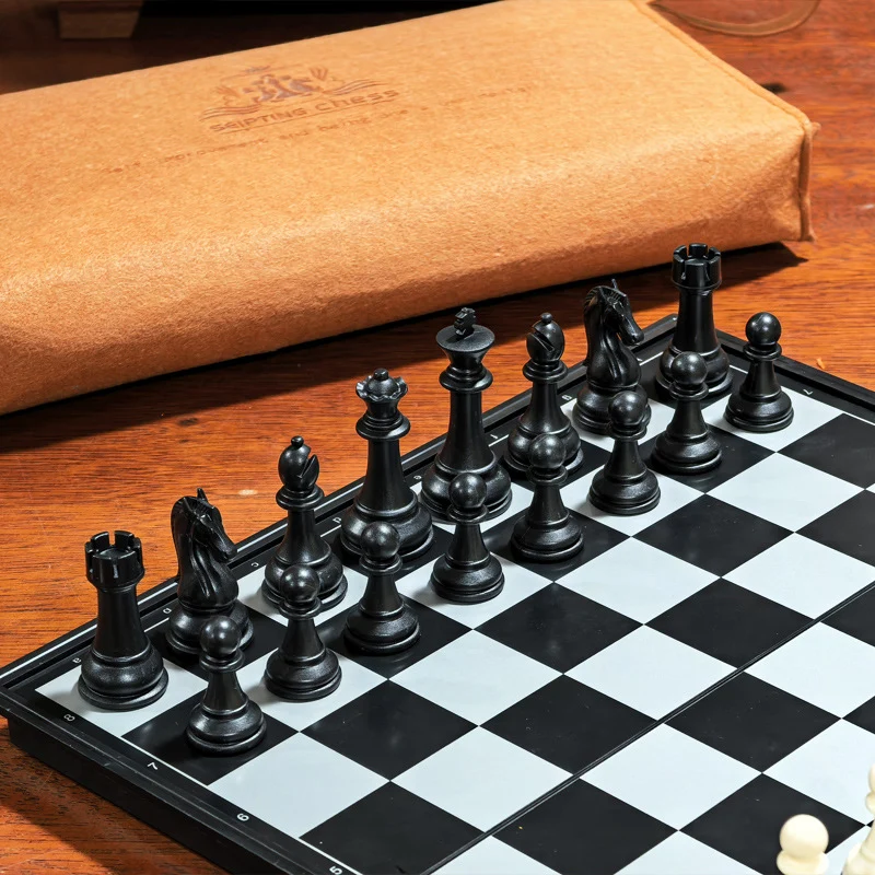 Jeu d'échecs de voyage (pochette feutrine) - magnétique
