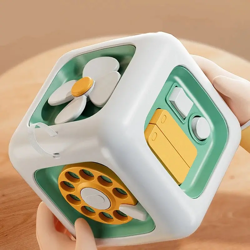 Cube Sensoriel Montessori 6-en-1 - Jouet Éducatif Multifonction pour Bébé et Jeune Enfant
