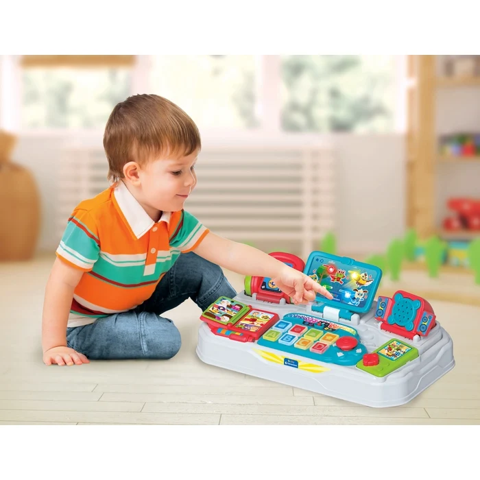 La table d'activités du Baby Gamer