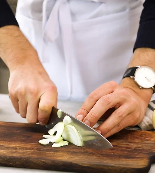 Cours de cuisine pour apprendre à manier un couteau - Lyon
