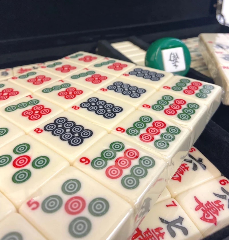 Jeu de Mah-jong - Mallette simili-cuir - Tuiles Compétitions