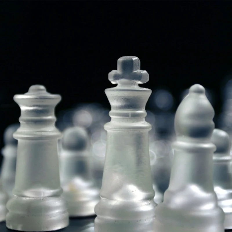 Jeu d'Échecs en Verre