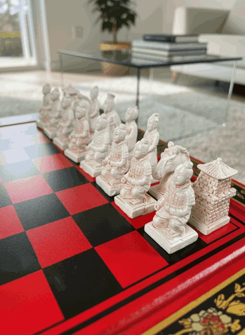 Jeu d'Échecs en Bois Sculpté