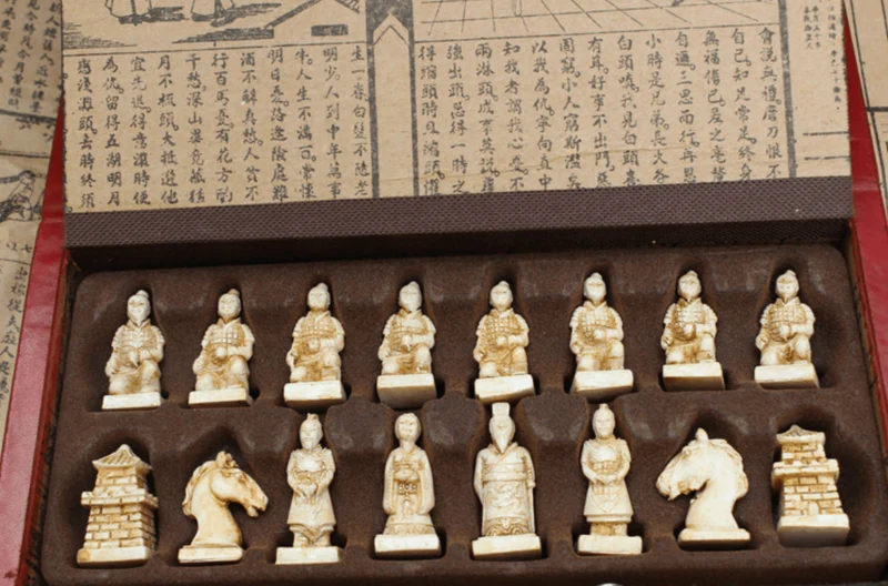 Jeu d'Échecs en Bois Artisanal
