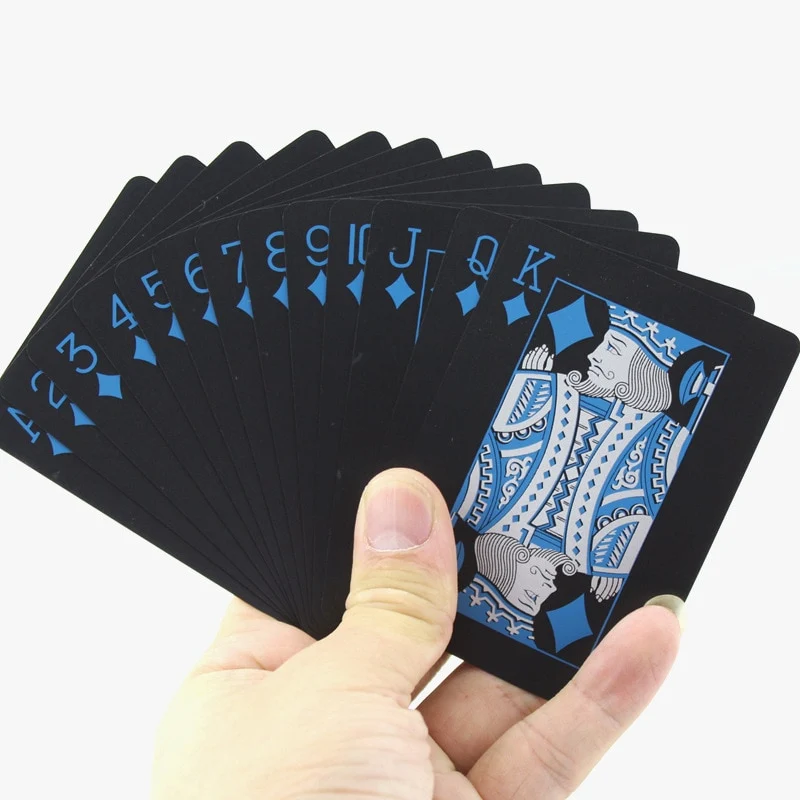 Jeu de Cartes Étanche Bleu sur fond Noir