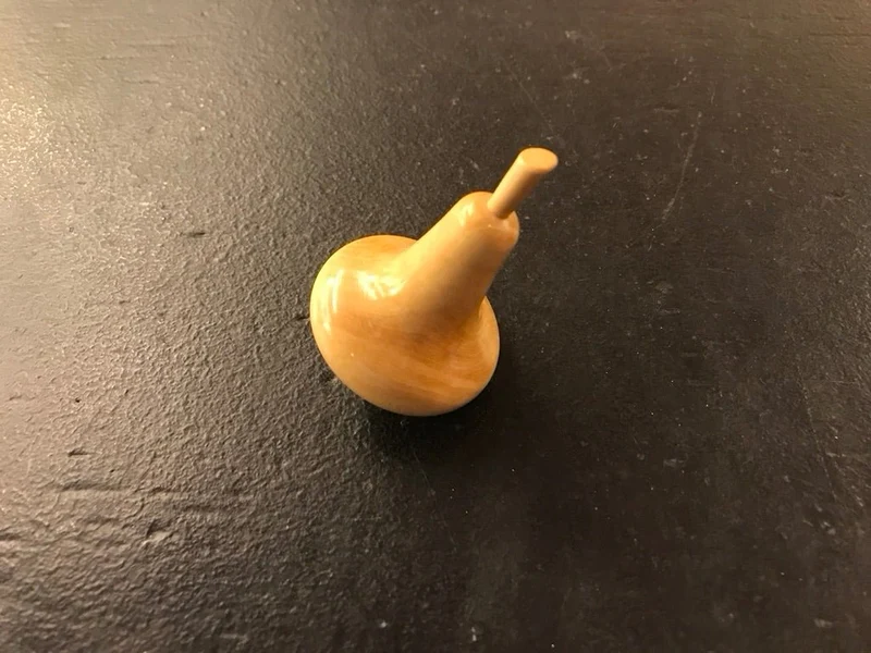 Toupie buis tournée à la main - Poire