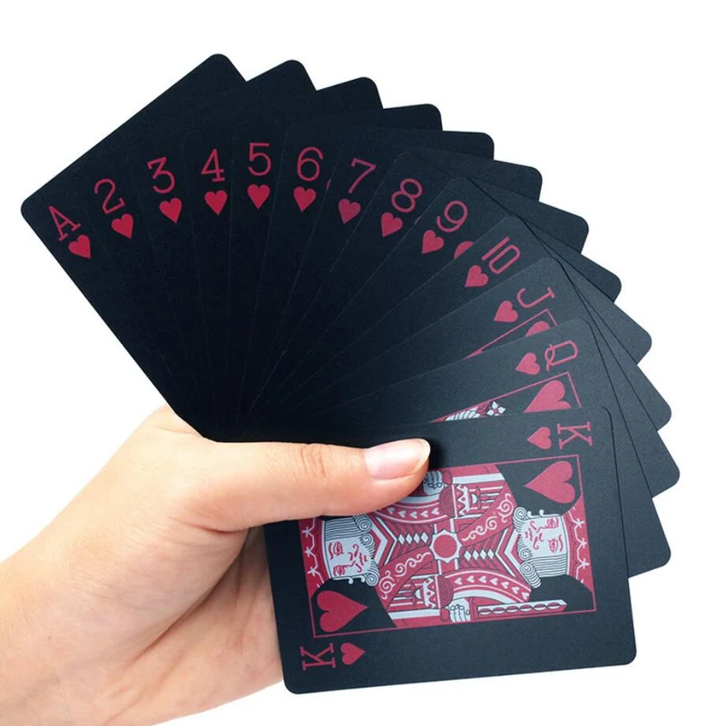 Jeu de Cartes Étanche Rouge sur fond Noir