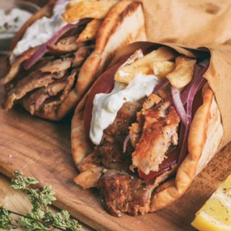 Cours de cuisine grecque : Street food à Paris