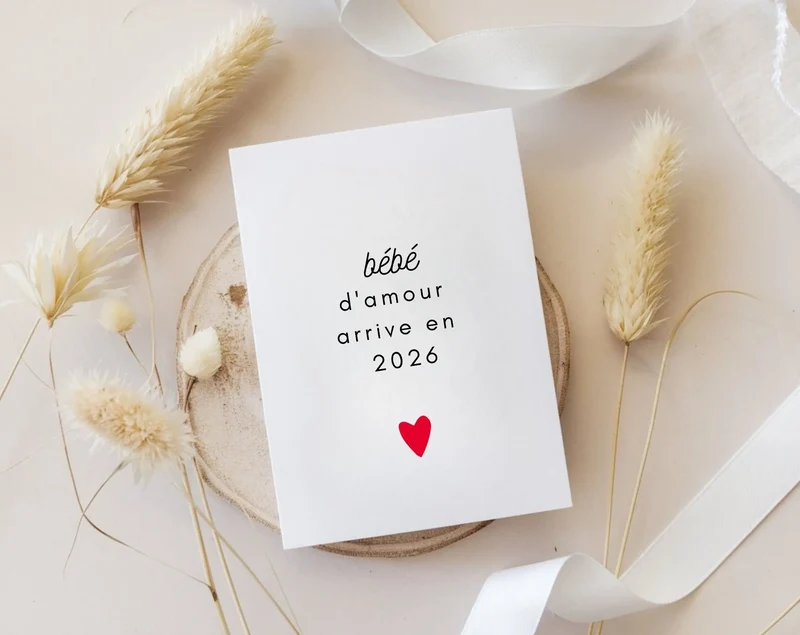 Carte Bébé d'amour arrive en 2026 - Annonce grossesse