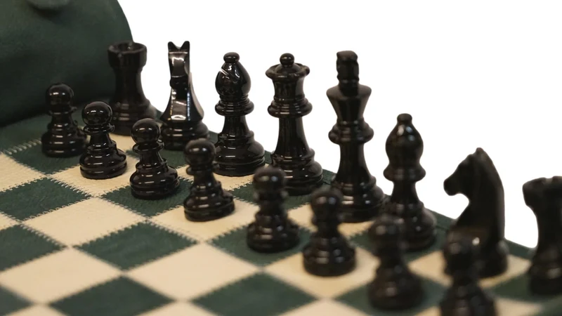 Ensemble jeu d'échecs en cuir - magnétique - Vert - mélia games