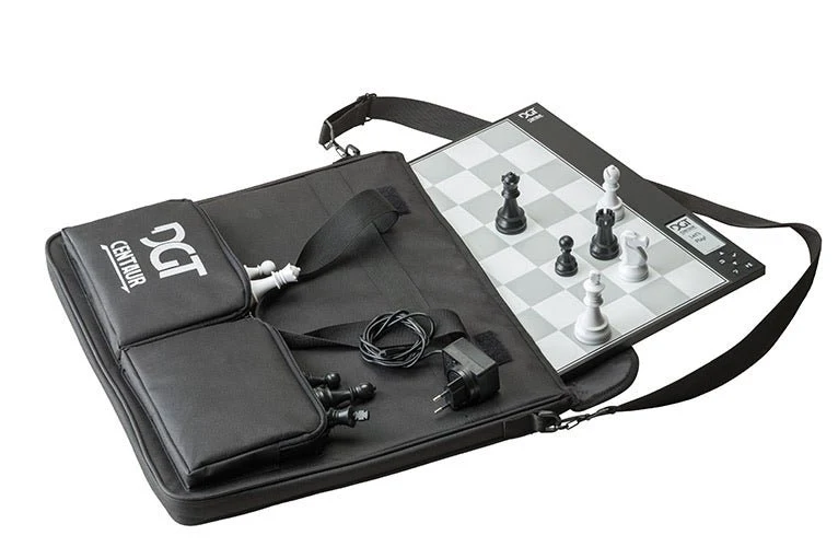 Ensemble jeu d'échecs Centaur + Housse de transport - DGT