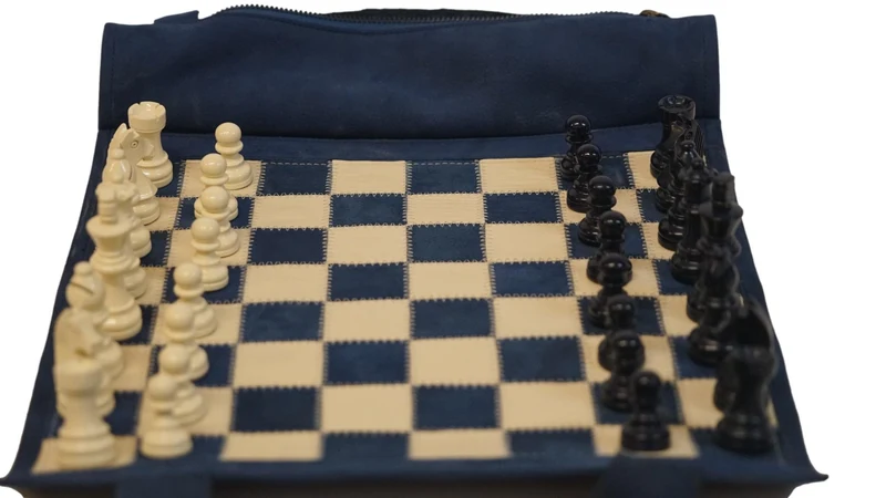 Ensemble jeu d'échecs en cuir - magnétique - Bleu - mélia games