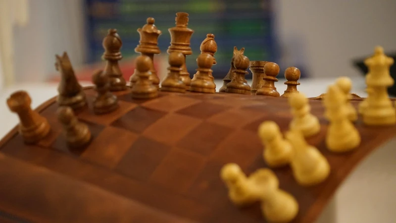 Ensemble jeu d'échecs en cuir - magnétique - Marron - mélia games