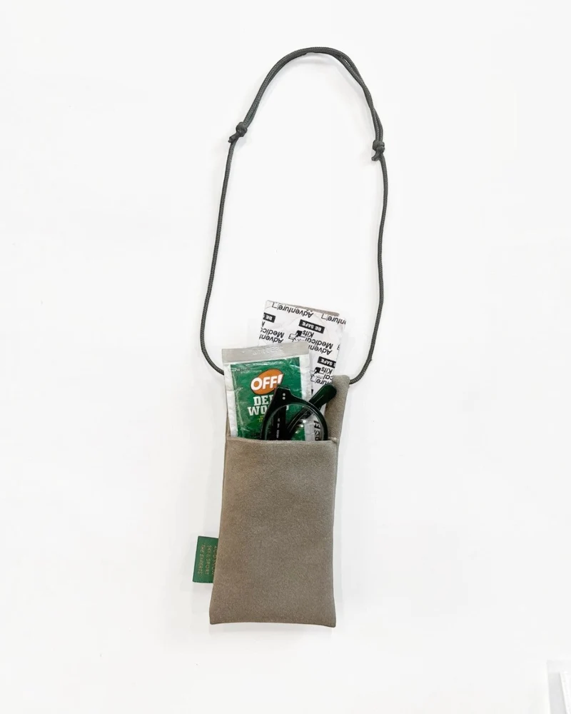 Acid Snow - Pochette Neck Tote - Desert Tan
