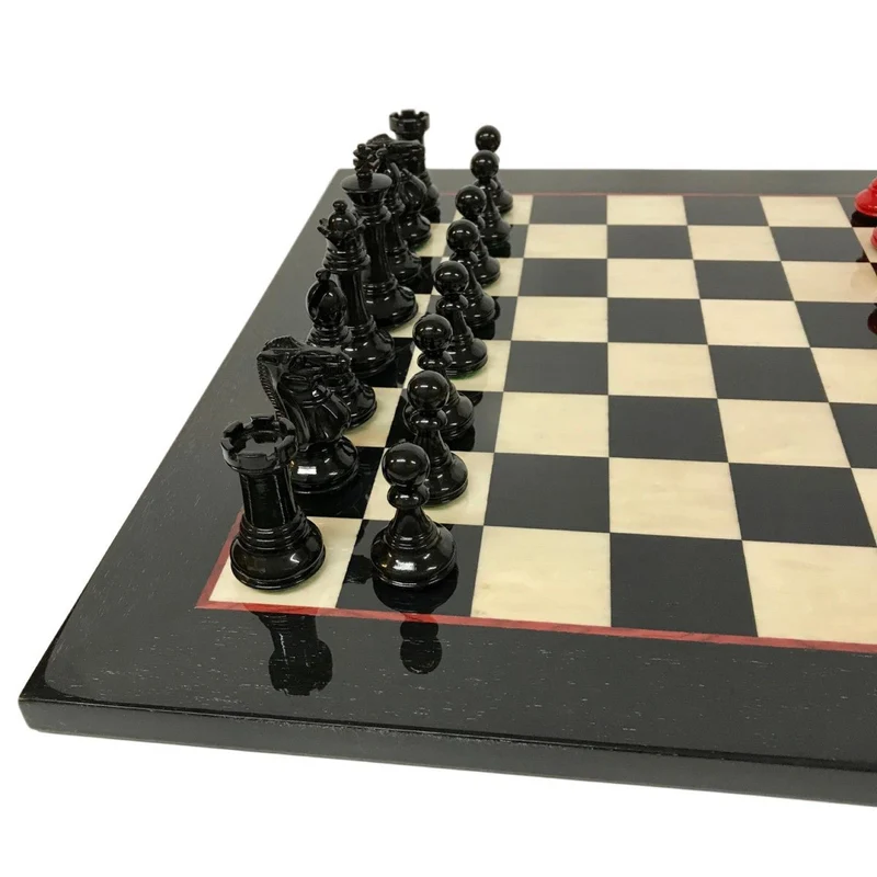 Ensemble jeu d'échecs en sycomore - laqué - Taille 4