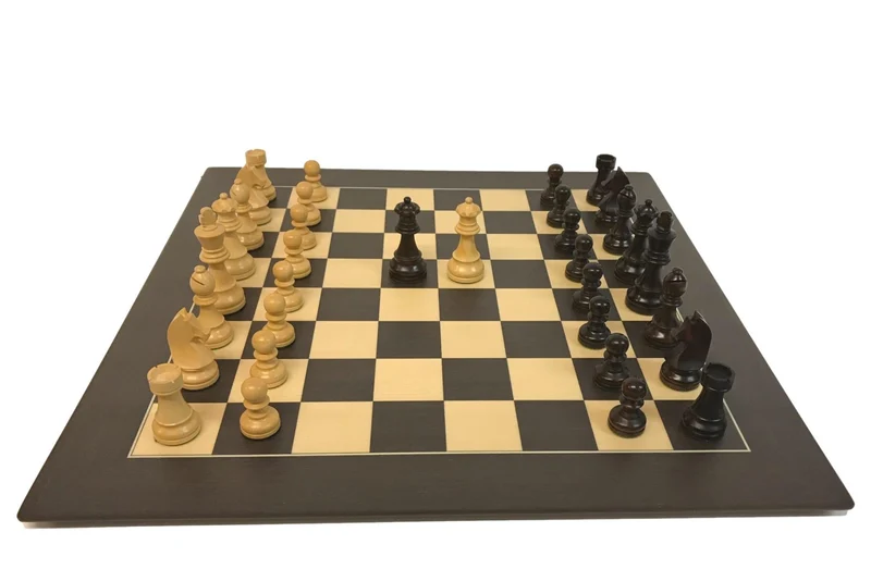Pièces d'échecs Club Design français en Buis et buis teinté - Marron foncé - Chopra