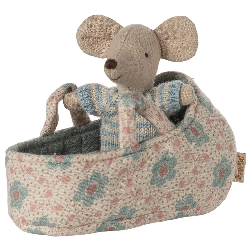 Bébé Souris Dans Son Couffin - Bleu