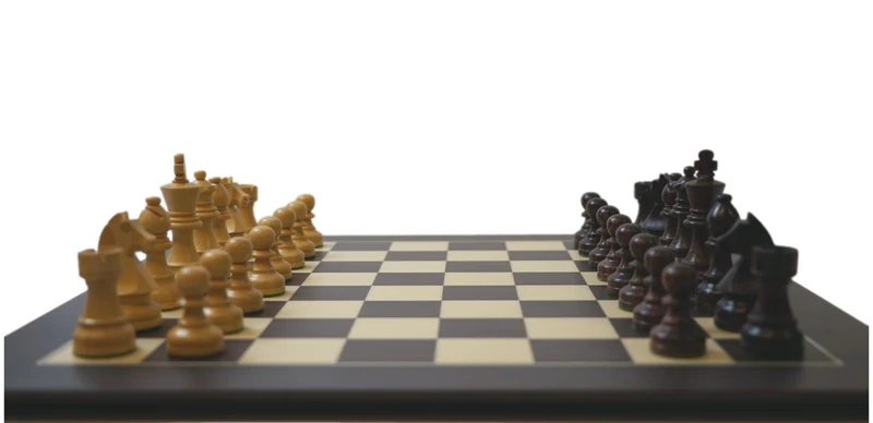 Ensemble jeu d'échecs Club en wengé - biseauté - Pièces en palissandre et buis