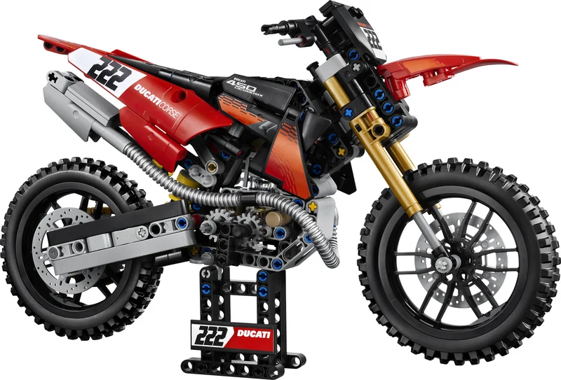 La moto Ducati Desmo450 MX Factory