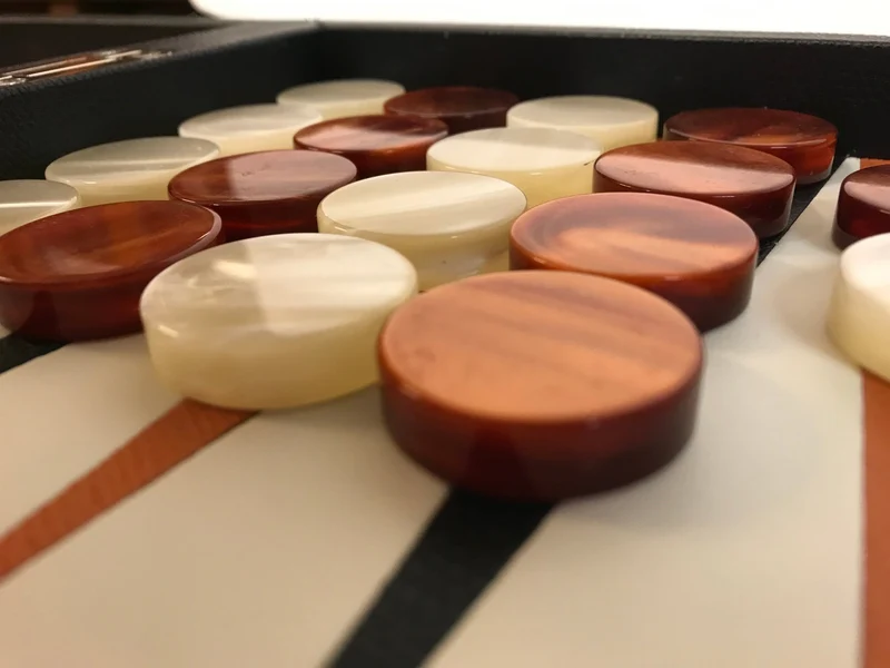 Pions de backgammon en acetate nacrés - Ivoire / Caramel