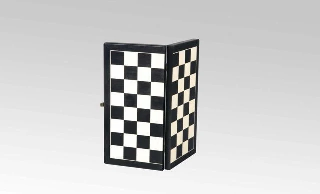 Coffret d'échecs en bois pliant - Ulbrich - Sycomore / Poirier teinté