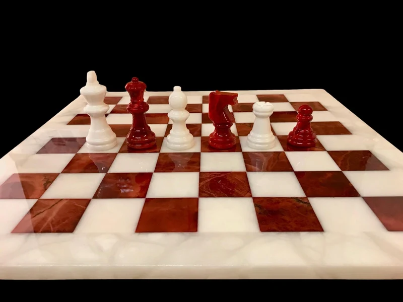 Ensemble jeu d'échecs en albâtre - Rouge - Scali