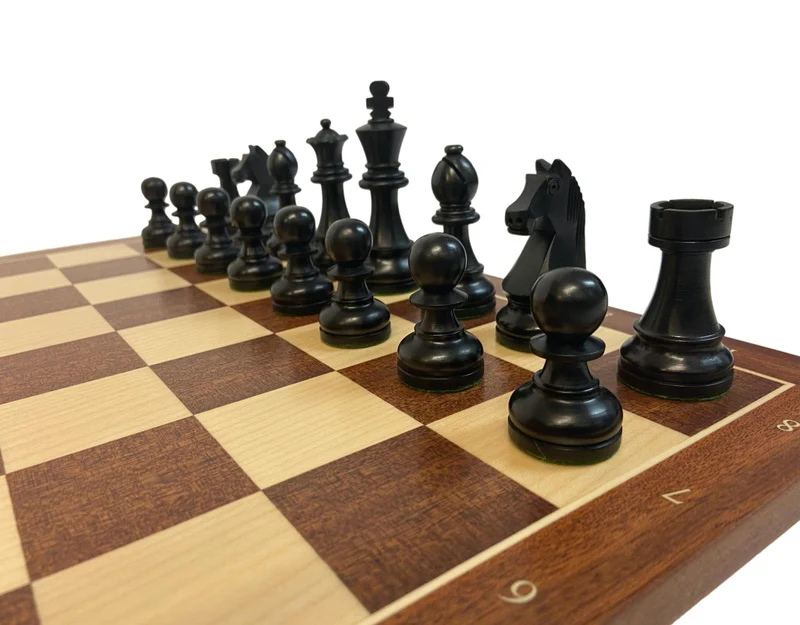 Ensemble jeu d'échecs Club en acajou - Bords Fins - Pièces buis teinté - Noir