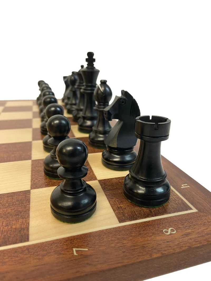 Ensemble jeu d'échecs Club en acajou - Bords Fins - Pièces buis teinté - Noir