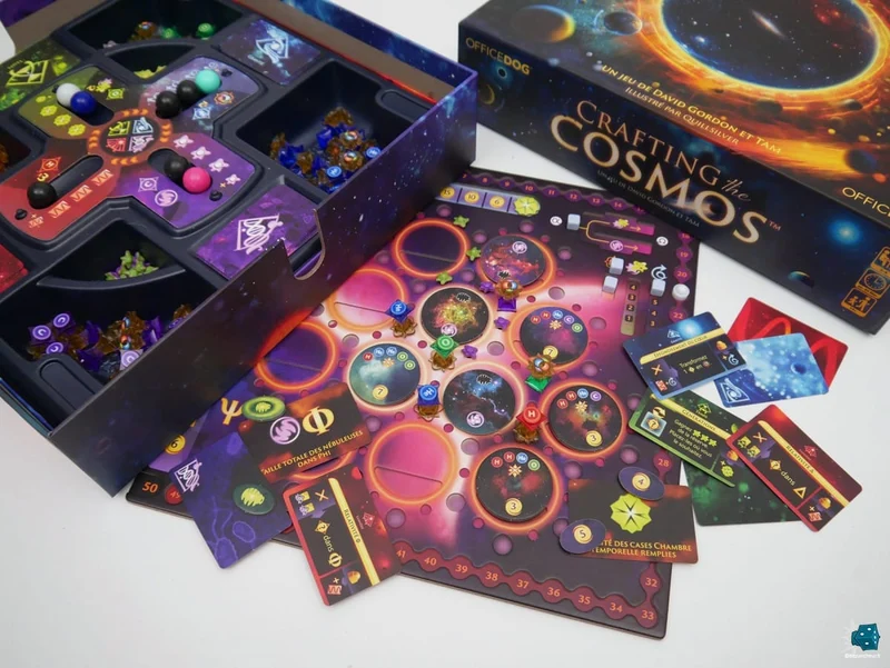 Crafting the Cosmos (FR)
