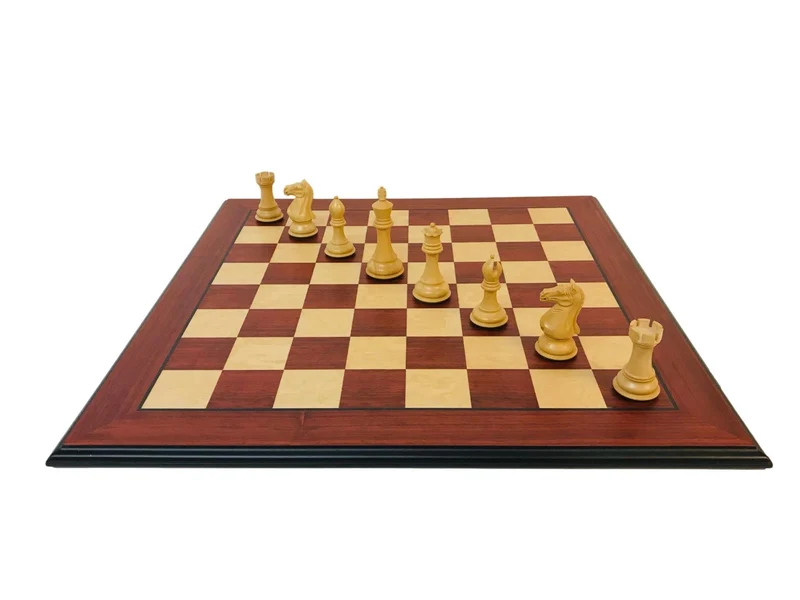 Ensemble jeu d'échecs en padouk - Pièces bois de Rose
