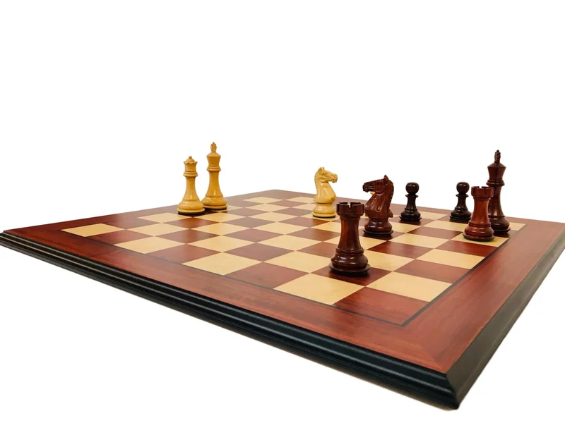 Ensemble jeu d'échecs en padouk - Pièces bois de Rose