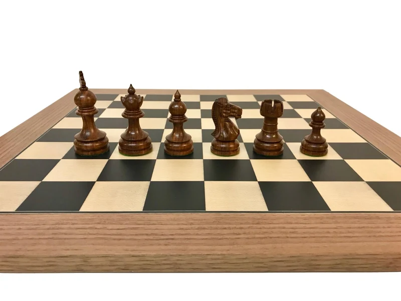 Ensemble jeu d'échecs taj-mahal en buis