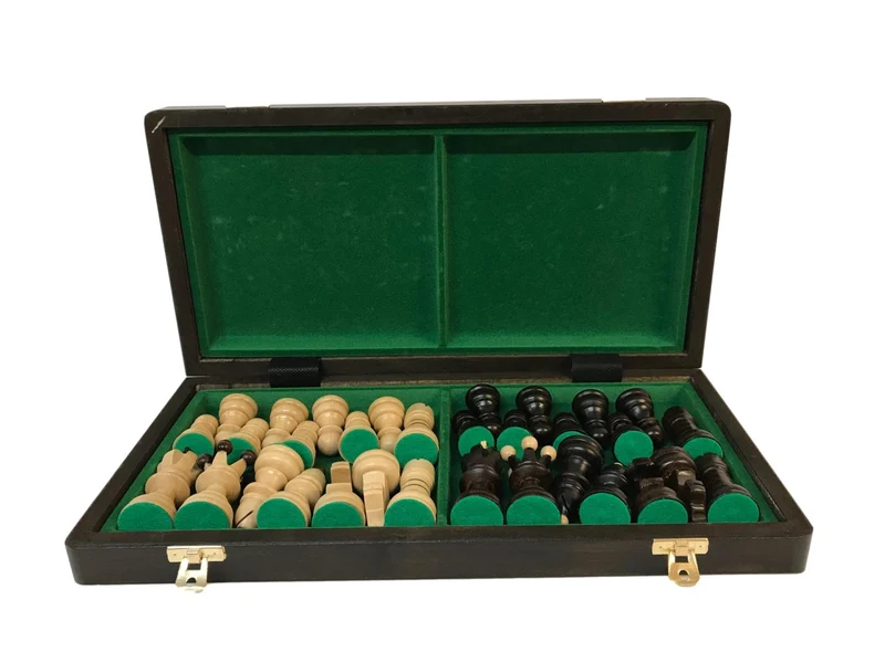 Jeu d'échecs - Coffre pyrogravé