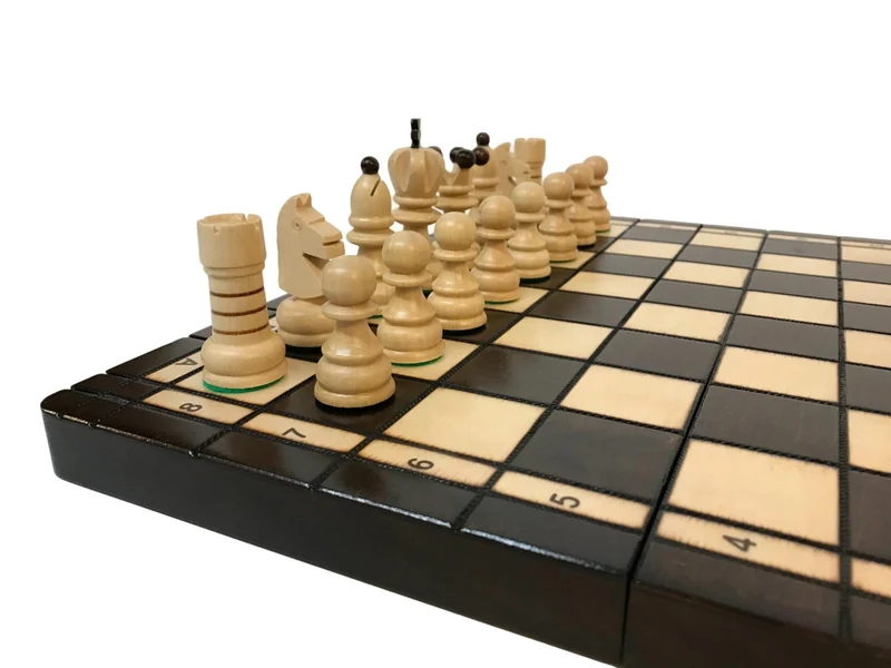 Jeu d'échecs - Coffre pyrogravé