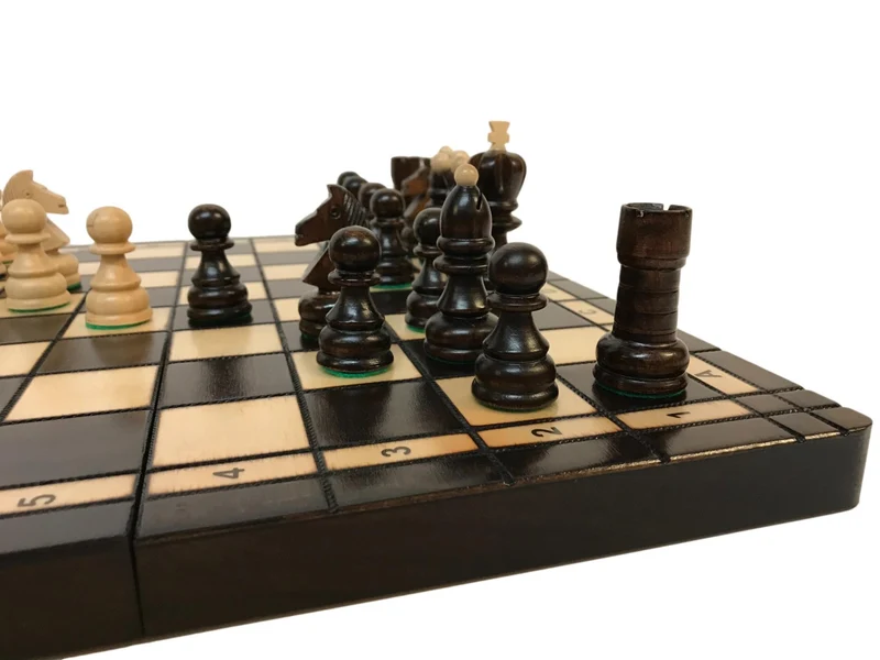 Jeu d'échecs - Coffre pyrogravé