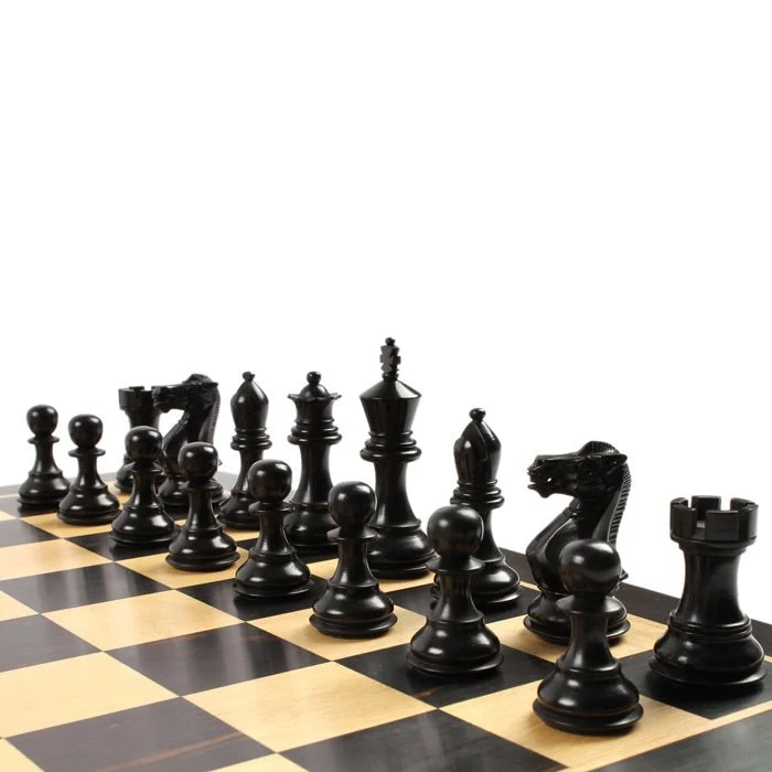 Plateau d'échecs / échiquier en ébène - Laqué - Chopra