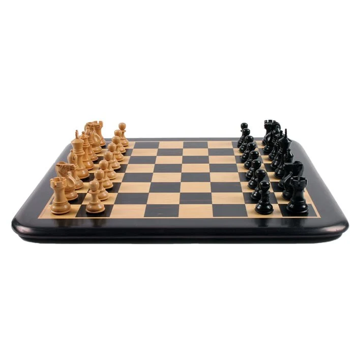 Plateau d'échecs / échiquier en ébène - Laqué - Chopra