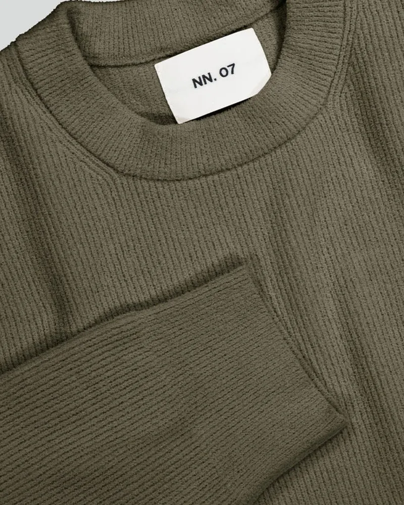 Nn07 - Pull Danny - Kaki