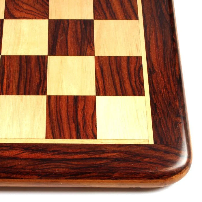 Plateau d'échecs / échiquier en palissandre et sycomore - Laqué - Chopra
