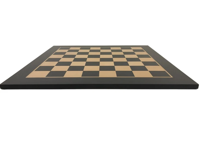 Plateau d'échecs / échiquier en poirier teinté et sycomore