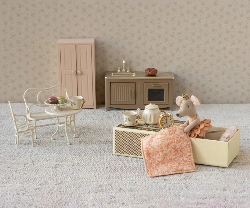 Souris Princesse, Petite Soeur En Boîte D'allumettes