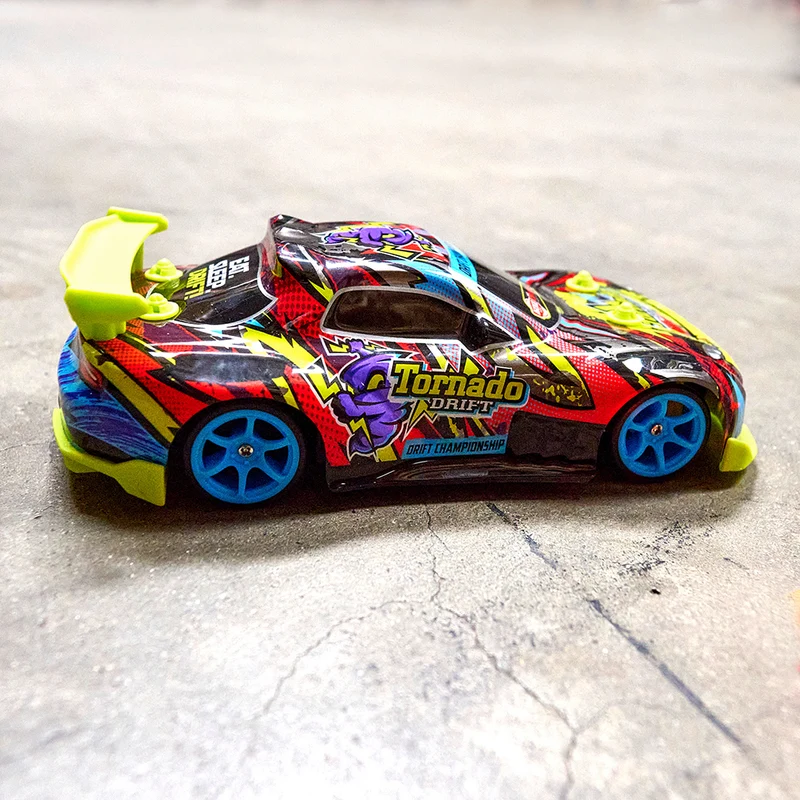 Dickie - Téléguidé de drift Tornade 22cm 1:24