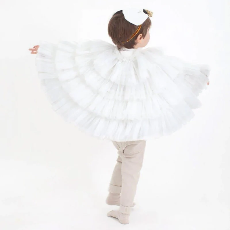 Cape Et Chapeau Déguisement De Cygne