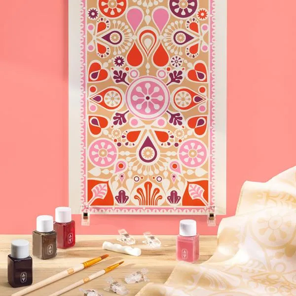 Atelier 11, peinture sur soie - Pétales