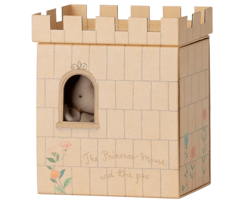 La Princesse Et Le Petit Pois, La Grande Sœur Souris