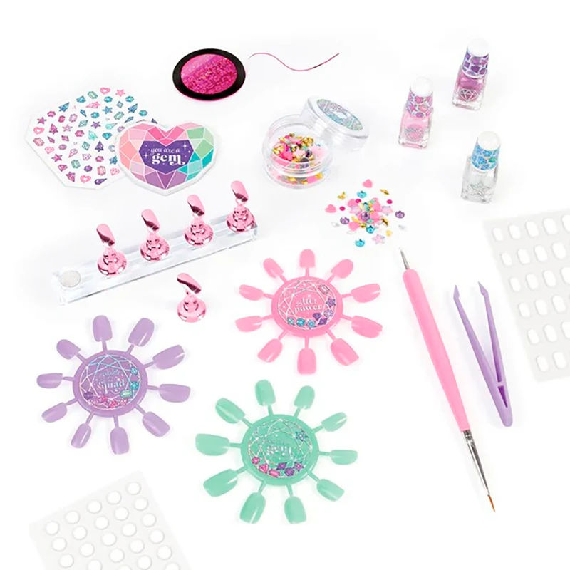 Ensemble scintillant pour les ongles