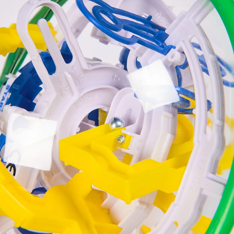 Tracks 70 Labyrinthes gravitationnel (Perplexus)