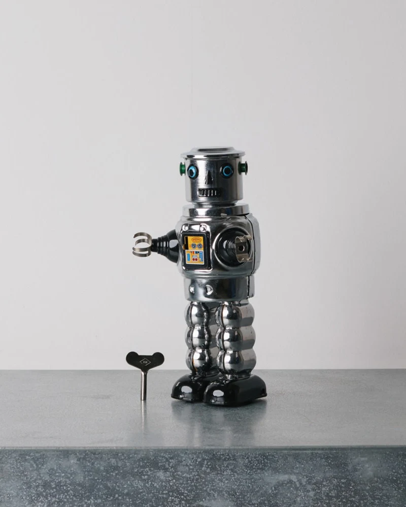 Die Blechfabrik - Robot Roby